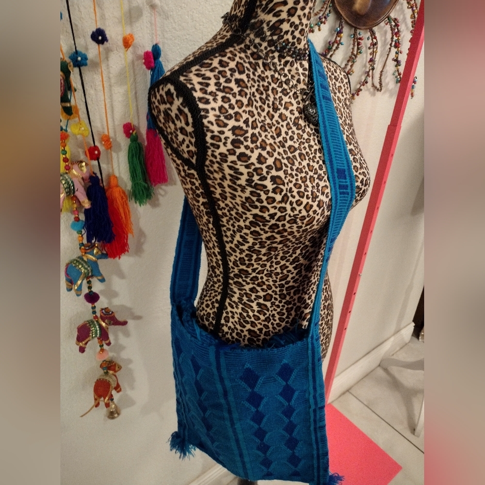 Blue Fringed Tassels Women's Crochet Bag - Picture 3 of 7